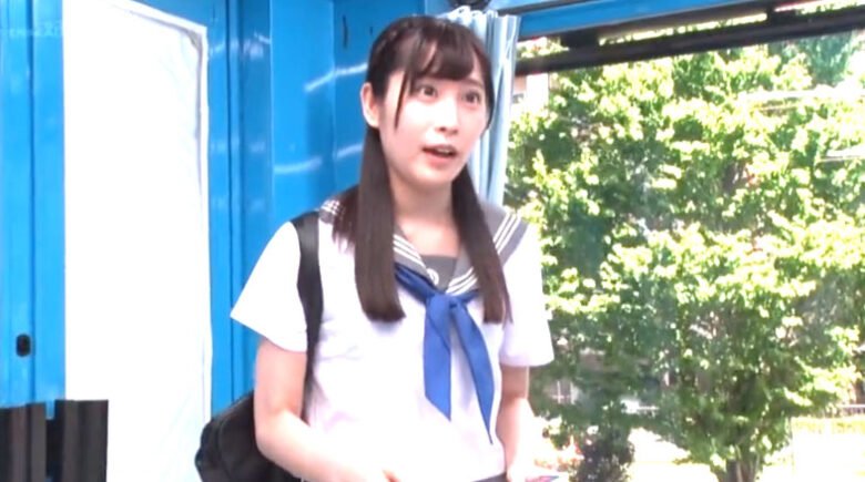 マジックミラー号素人ＪＫ潮吹くSEX!　清楚なセーラー服ＪＫが騙されアクメ！　