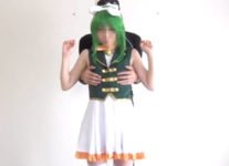 コスプレ美女潮吹きSEX! 　コス姿のまま電マ手マンクンニで秘部をいじり倒され発情悶絶アクメ！　