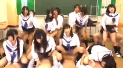美女セーラー服ＪＫ潮吹きSEX!　教室で性欲盛んなＪＫと男子生徒が濃厚エロ乱交SEX!　