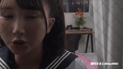 由良かな 人懐っこいロリセーラー服JCがオジ相手に魅せつける潮吹き姿がたまらない♡