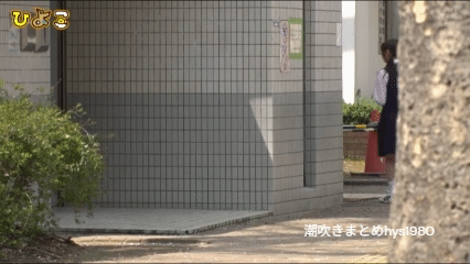 高梨ことり 地味系制服JCが大量潮吹き大放出♡潮吹き姿GIF12シーン有